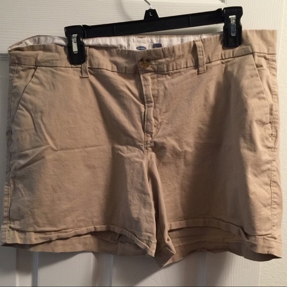 Old navy shorts - Picture 1 of 2